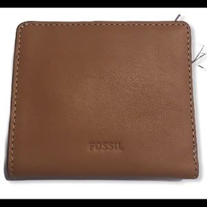 ❗️SOLD❗️Fossil Emma Mini Wallet